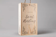 Load image into Gallery viewer, Hawthorne Script